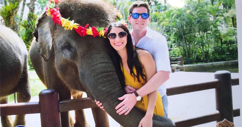 photo with elephant 2